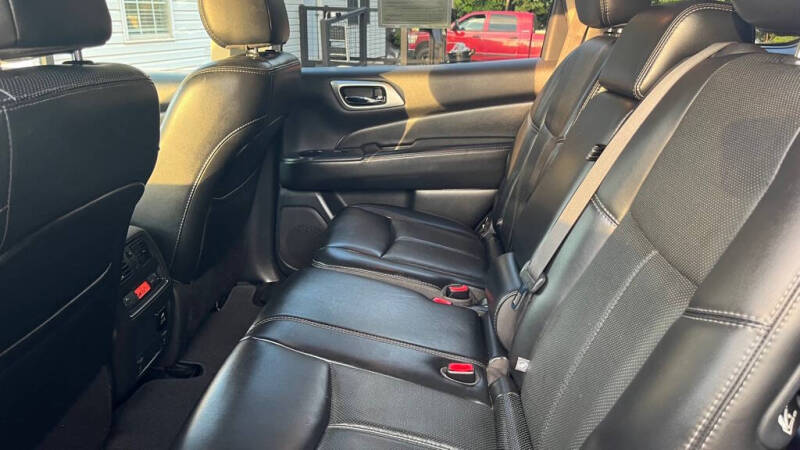 2017 Nissan Pathfinder S