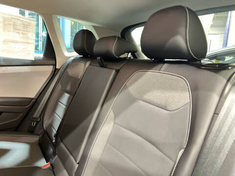 2022 Volkswagen Taos SE 4Motion