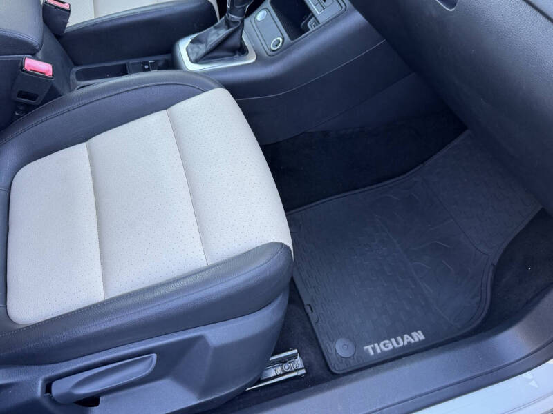 2017 Volkswagen Tiguan 2.0T S 4Motion