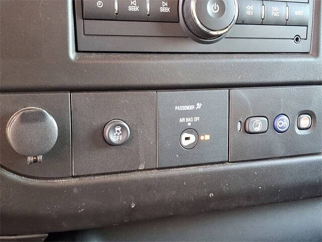 2023 Chevrolet Express 2500