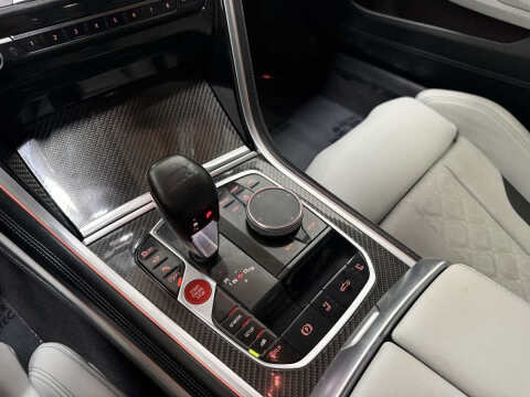 2020 BMW M8