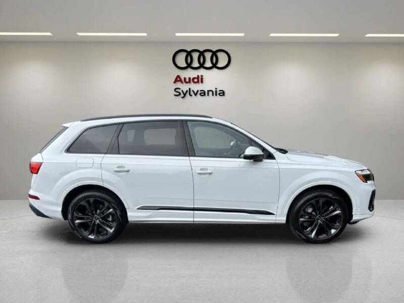 2025 Audi Q7 quattro Premium Plus 55 TFSI