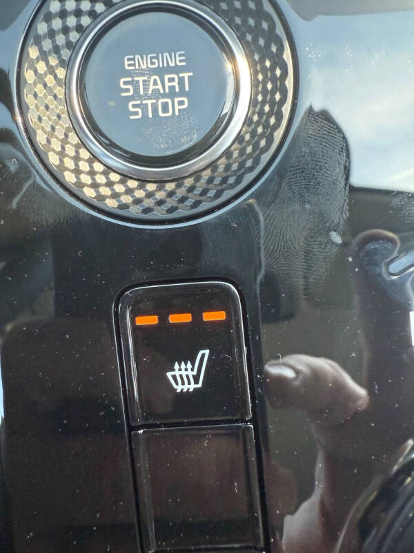 2025 Kia Niro Plug-In Hybrid EX