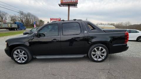 2013 Chevrolet Avalanche for sale at 220 Auto Sales in Rocky Mount VA