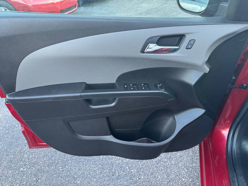 2016 Chevrolet Sonic LTZ Auto