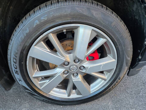 2013 Nissan Pathfinder Platinum