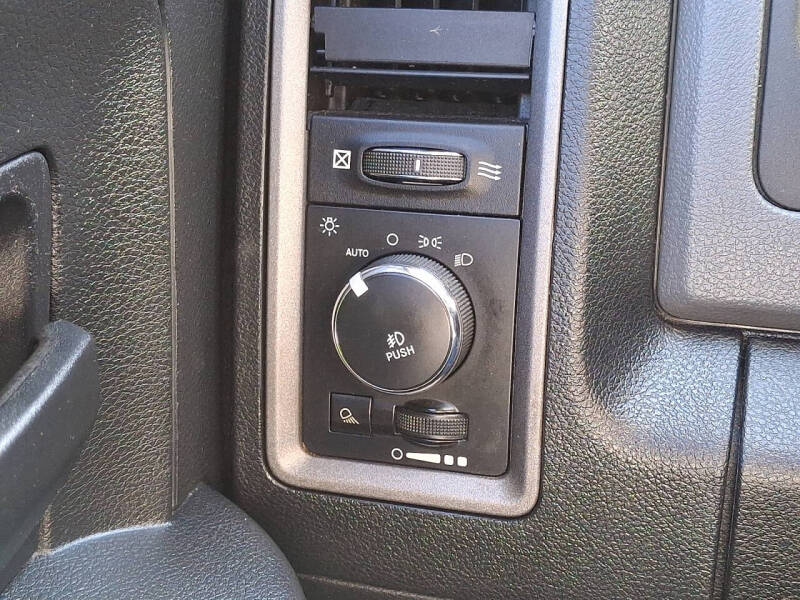 2016 RAM 1500 Express