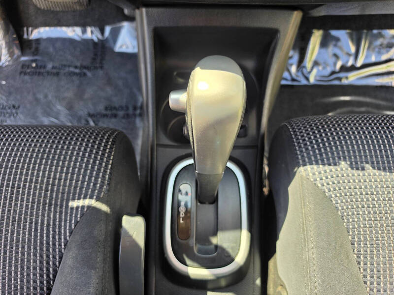 2012 Nissan Versa 1.8 S