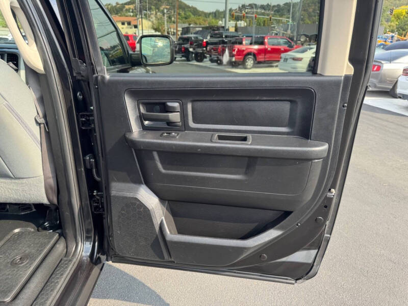 2017 RAM 1500 Express