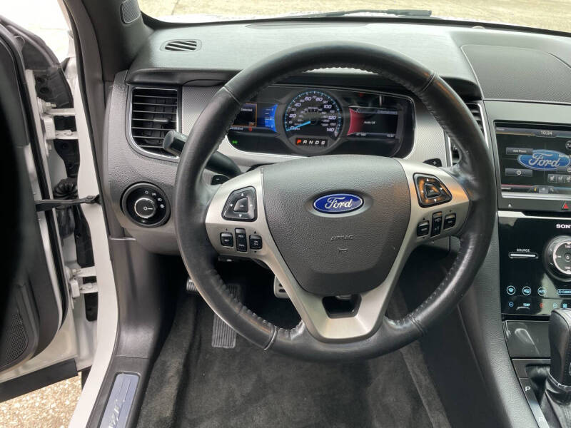 2015 Ford Taurus SHO