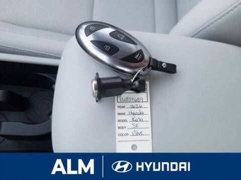 2026 Hyundai Kona SE