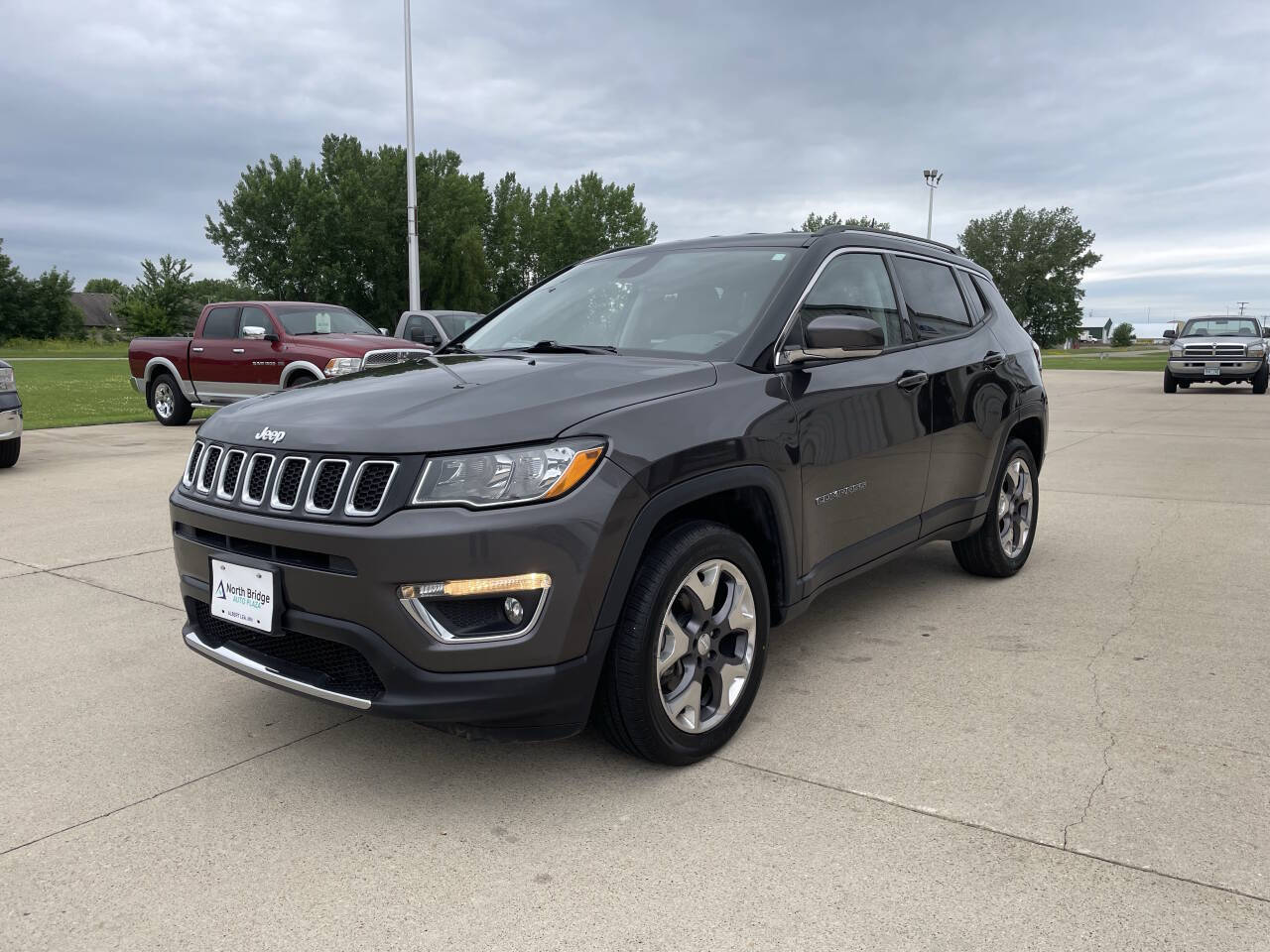 2020 Jeep Compass Limited photo 2
