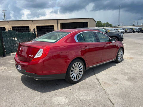 2013 Lincoln MKS