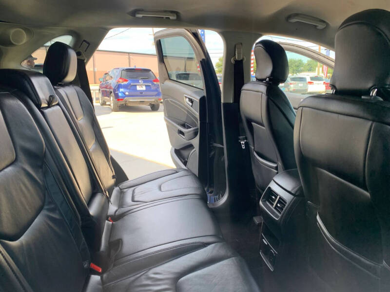 2016 Ford Edge Titanium