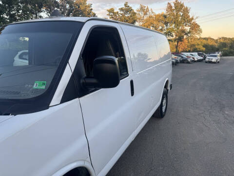 2019 GMC Savana 2500