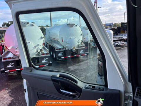 2020 International MV607