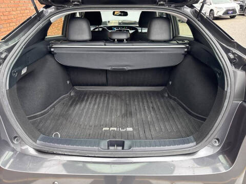 2017 Toyota Prius Four Touring