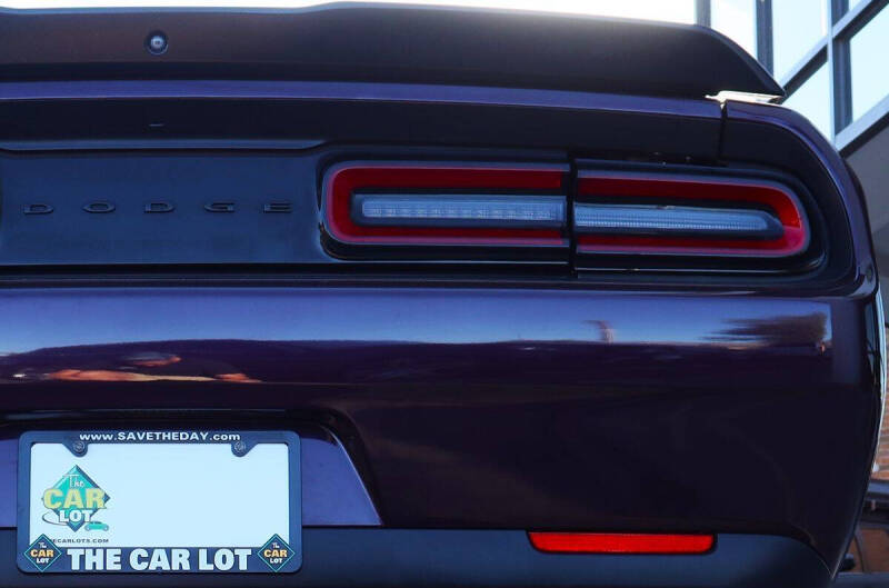 2020 Dodge Challenger SXT