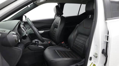 2019 Nissan Kicks SR