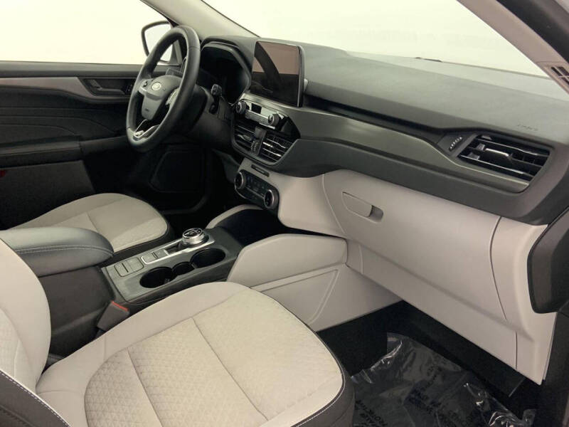 2023 Ford Escape Hybrid Active