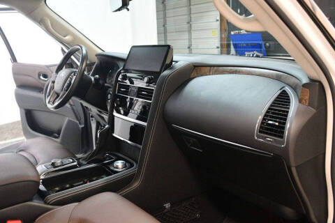 2024 Infiniti QX80 Premium Select