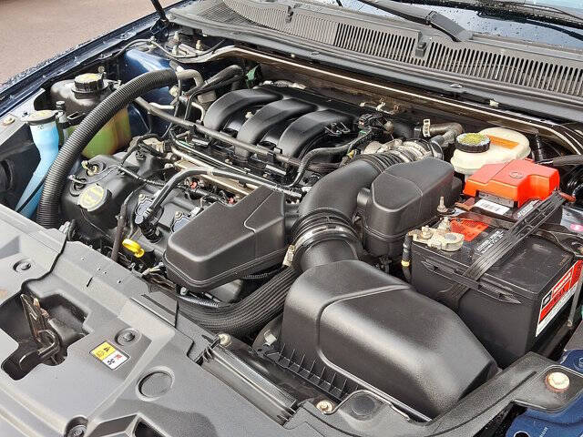 2017 Ford Taurus SE