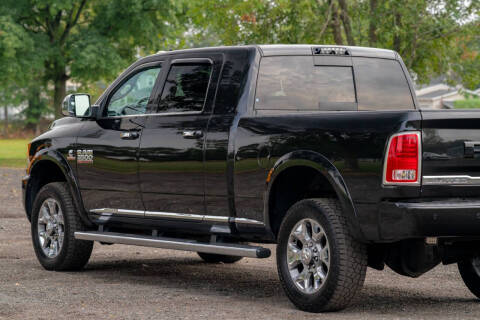 2018 RAM 3500 Laramie Limited