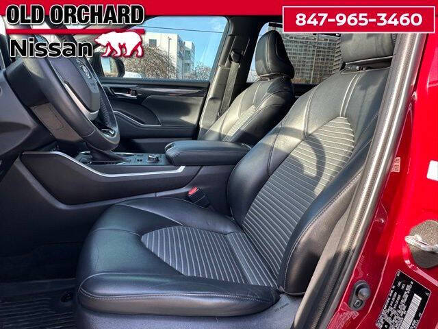 2022 Toyota Highlander XSE