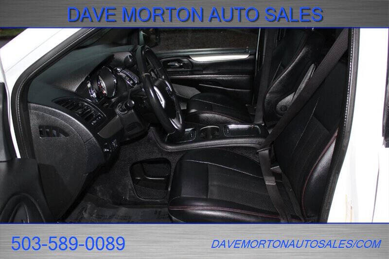 2016 Dodge Grand Caravan R/T