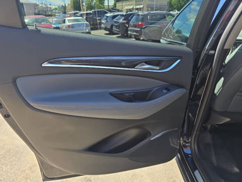 2019 Buick Enclave Essence