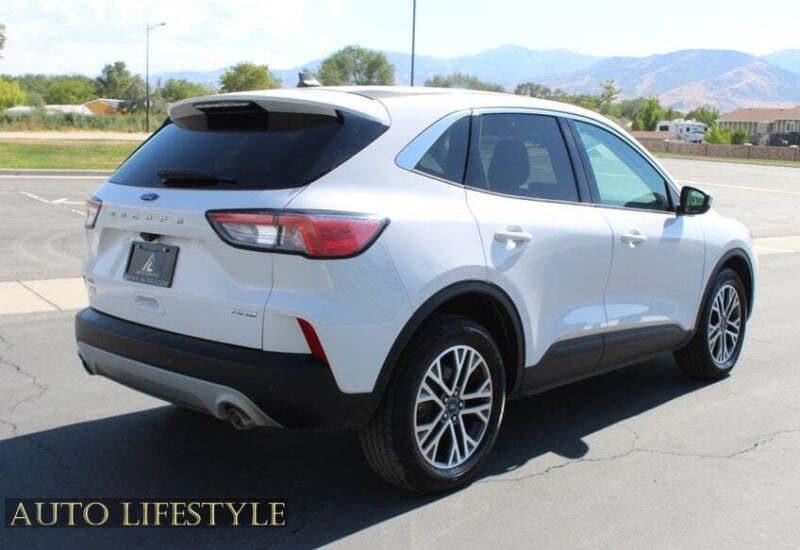 2022 Ford Escape SEL