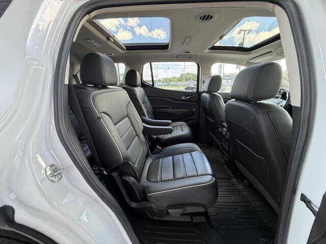 2022 GMC Acadia Denali