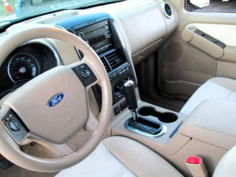 2008 Ford Explorer XLT
