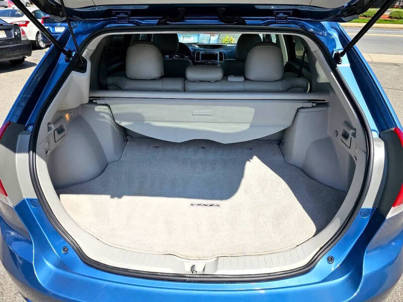 2012 Toyota Venza LE