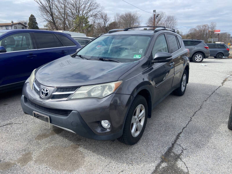 2014 Toyota RAV4 for sale at GALANTE AUTO SALES LLC in Aston PA