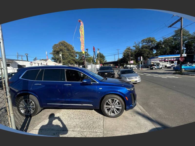 2023 Cadillac XT6 Premium Luxury