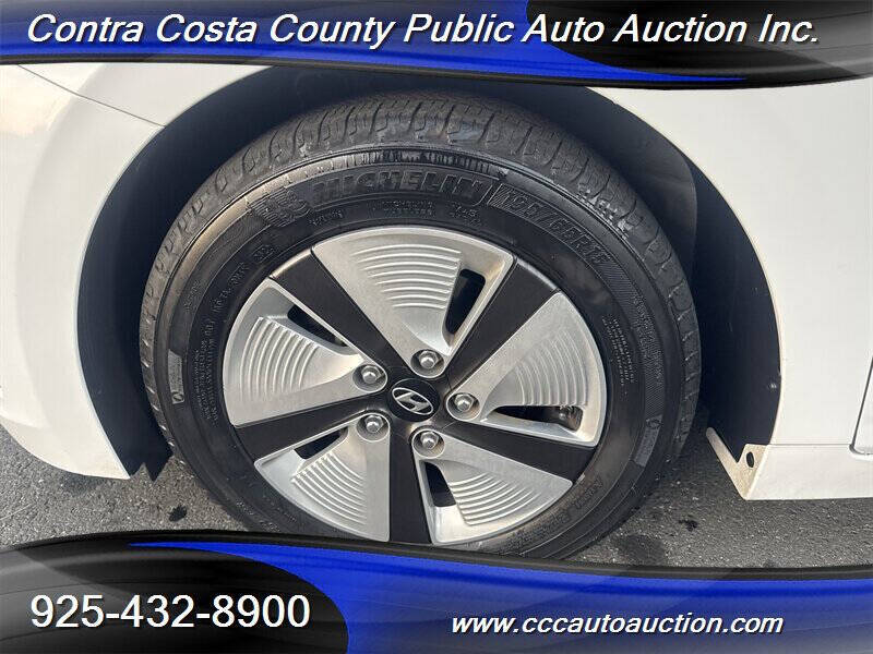 2019 Hyundai Ioniq Hybrid Blue