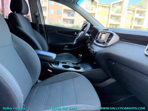 2016 Kia Sorento LX