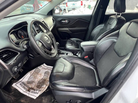 2020 Jeep Cherokee Latitude Plus