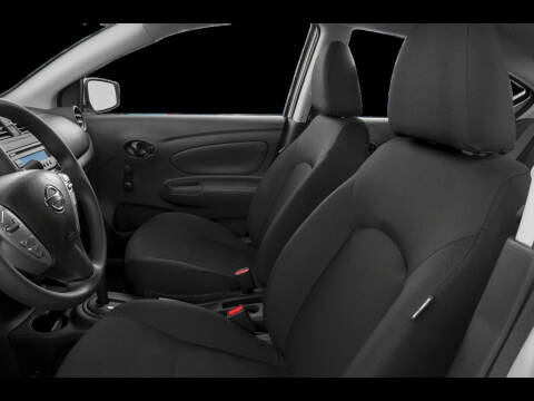 2019 Nissan Versa SV