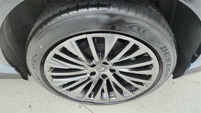 2023 Lexus RZ 450e Luxury