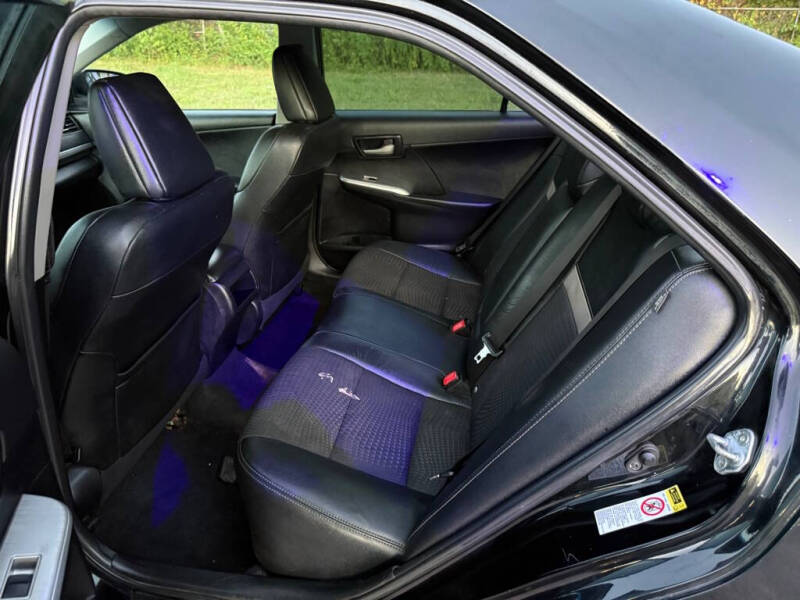 2012 Toyota Camry SE V6