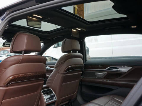 2022 BMW 7 Series 750i xDrive