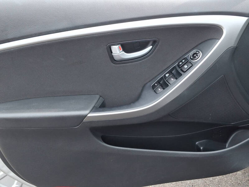 2017 Hyundai Elantra GT