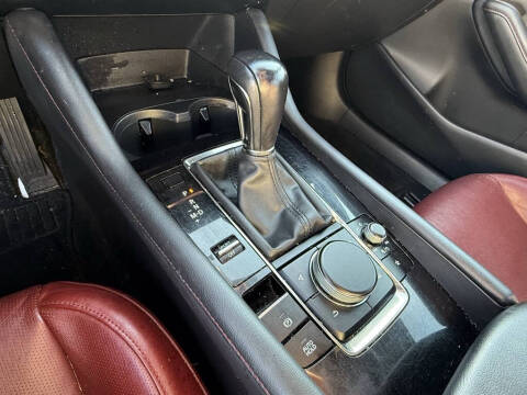 2023 Mazda Mazda3 Hatchback 2.5 S Carbon Edition