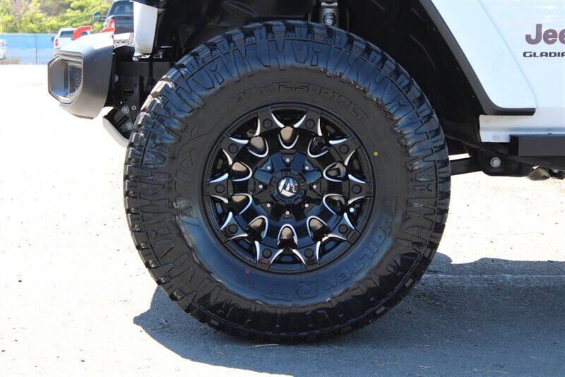 2021 Jeep Gladiator Mojave