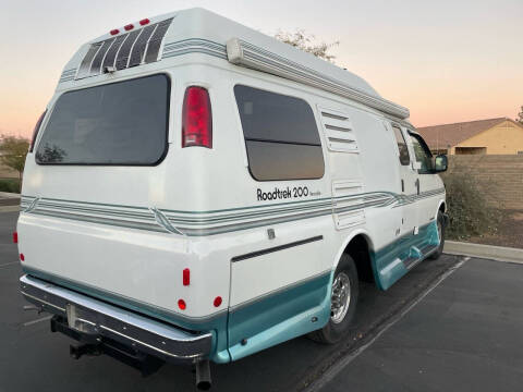 2000 Roadtrek 200 Versatile