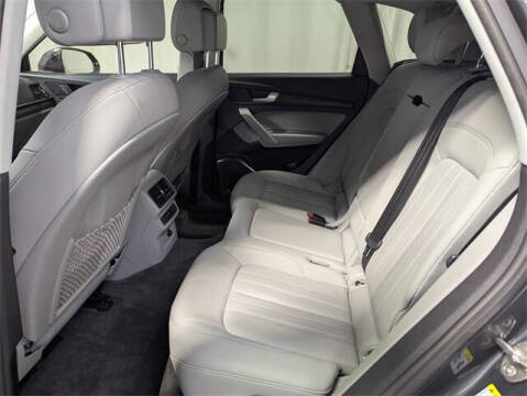 2021 Audi Q5 quattro Premium 45 TFSI