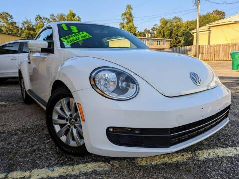 2013 Volkswagen Beetle for sale at The Auto Connect LLC in Ocean Springs MS