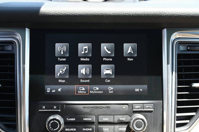 2018 Porsche Macan S